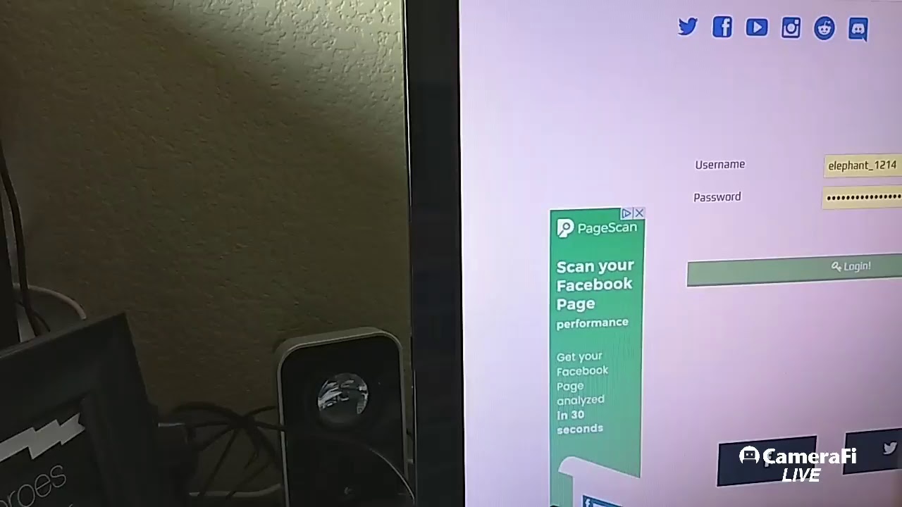 Minecraft playing random server on my servers list