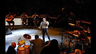 CHRISTIAN NODAL DELEITA A SU PUBLICO Y LOGRA LLENAR EL PALENQUE DE AGUASCALIENTES