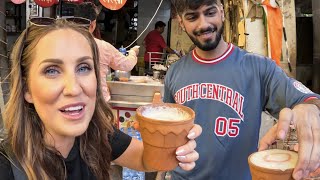 Locals Teach Us About This Indian Street Drink 🇮🇳
