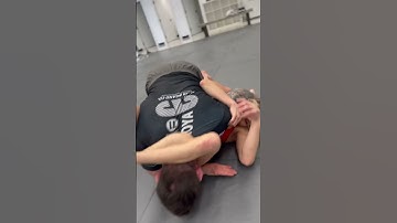 Easy reverse triangle set up from bottom side control 🔥 #bjj #jiujitsu