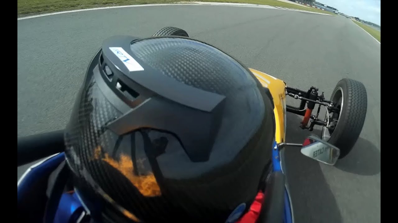 Engine explosion - Formula Vee - Donington Park 2022