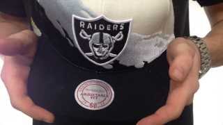 Raiders 'PAINTBRUSH SNAPBACK' White-Grey-Black Hat by Mitchell & Ness