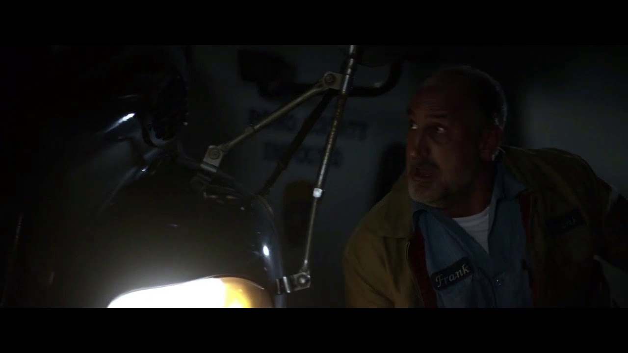 Jeepers Creepers stole their own truckFilm(Jeepers Creepers 3) YouTube