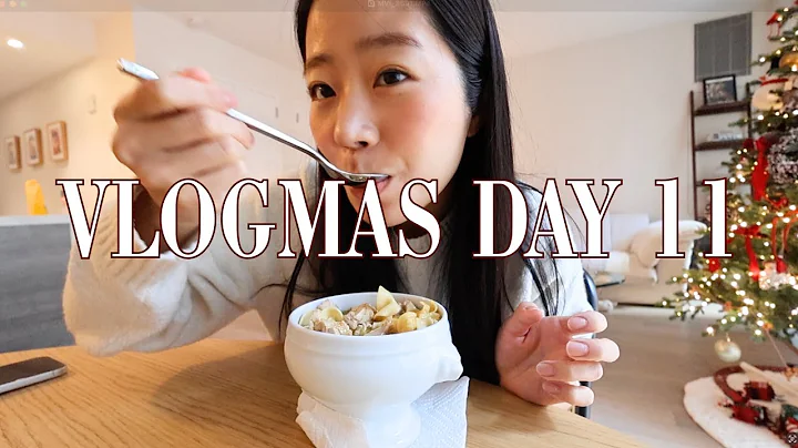 VLOGMAS DAY 11| What I Eat in A Day! *vlog*