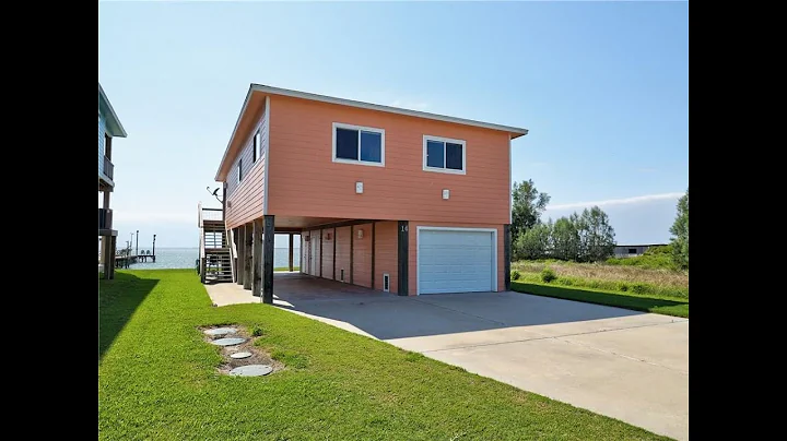14 Belaire Dr, Rockport, TX 78382 - The Kim Erwin ...