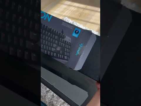 G512 Carbon Unboxing 🤩 #fyp #g512 #logitech #gamingkeyboard #unboxing