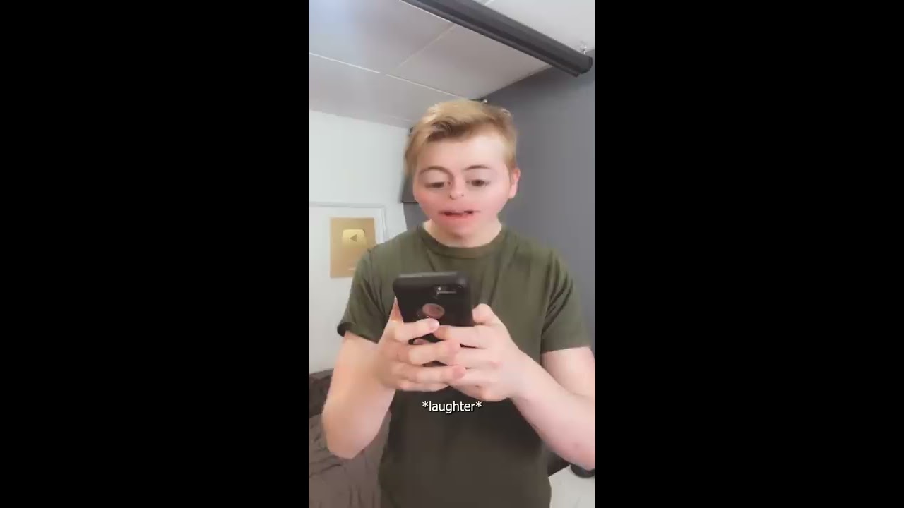When You Show Your Mom A Meme Shorts