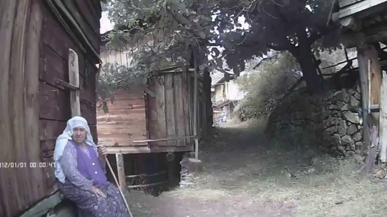 01 - Koy'dan Devrişun Mezarina