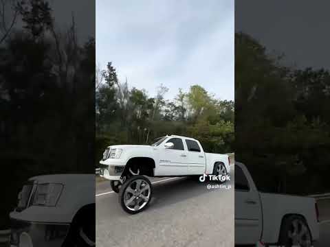 Drop Shackles And Leaf Pulled 