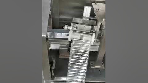 Multi-function straw applicator machine! Pls contact with WhatsApp 008613355698128!