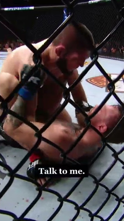 Khabib talks to Conor during the fight😬😶😤😡 #ufc #conormcgregor #khabib