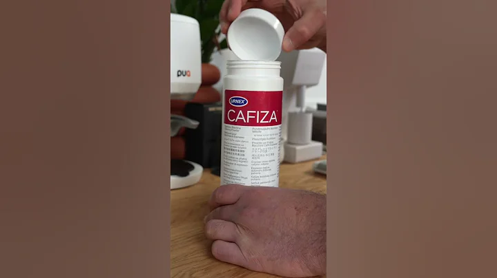 Keep your espresso machine clean!