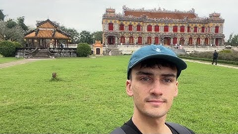 Exploring a Vietnamese City from the 1800s 🇻🇳