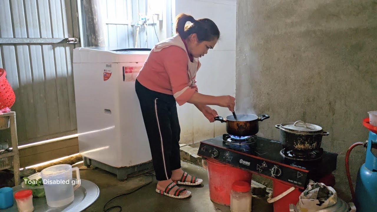 A new home, cooking simple meals | The peaceful life of a disabled girl