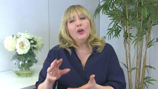 Your wedding day essentials | Alison Young
