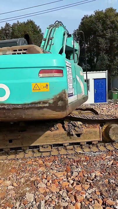 Kobelco SK200 Excavator Review