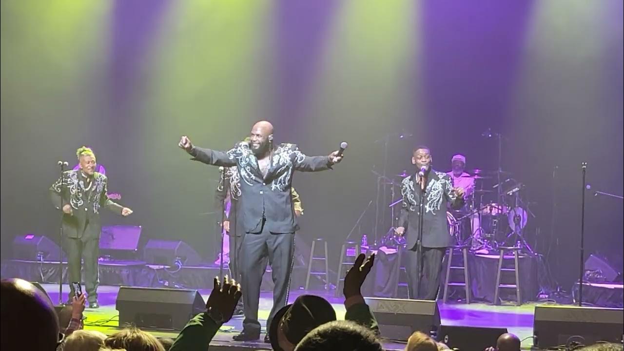 The Spinners singing "How Could I Let You Get Away" at Music Hall