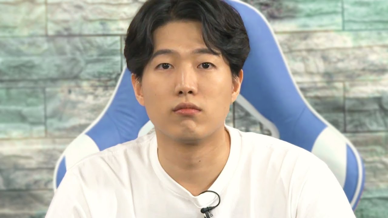 게임으로 인해 이 남자의 외모는 충격적으로 바뀌게 됩니다 - YouTube 게임으로 인해 이 남자의 외모는 충격적으로 바뀌게 됩니다 - Youtube