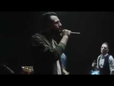 حالة واتس الدنيا شله من الصحاب وفيها كتير أشكال وألوان