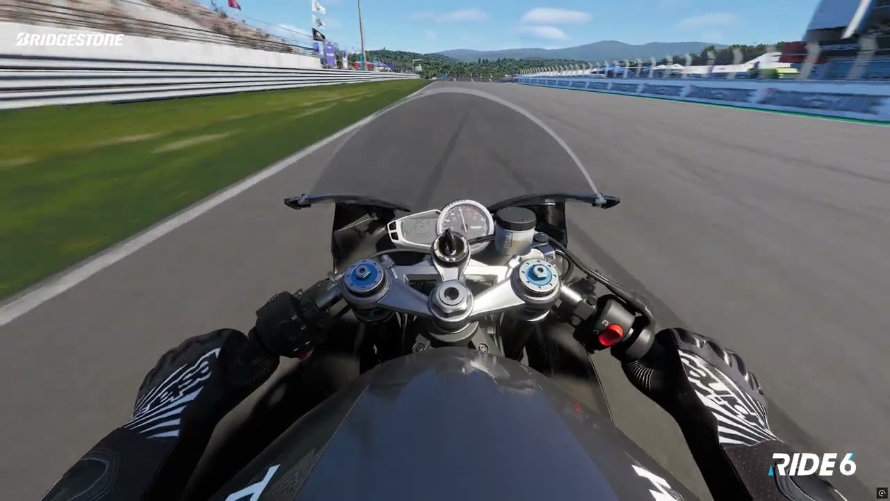 RIDE 6 pov triumph daytona 675, circuito portimao.