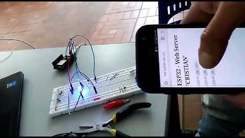 ESP32 Web Server (encender leds)...