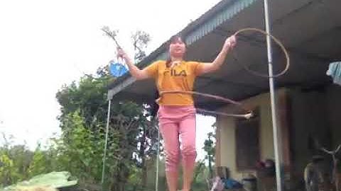 The most beautiful girl in town with hula hoop ☆ cô gái xinh lắc vòng ☆ điệu nhảy đẹp