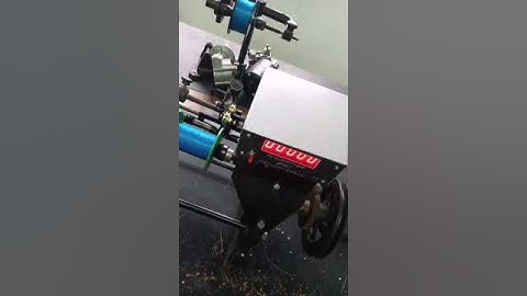 Manual winding machine with meter counting display