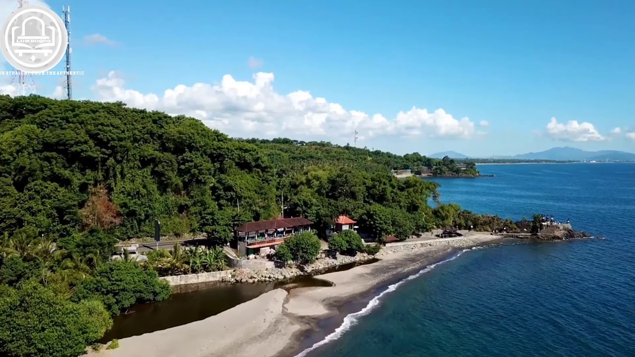  Pemandangan  pantai  Senggigi  dari atas YouTube