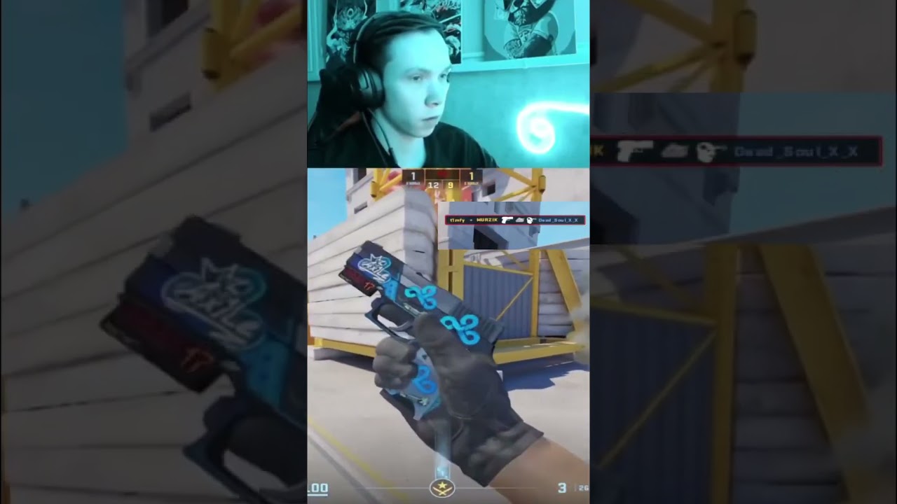 Первого воткнул, второго по приколу воткнул😅 