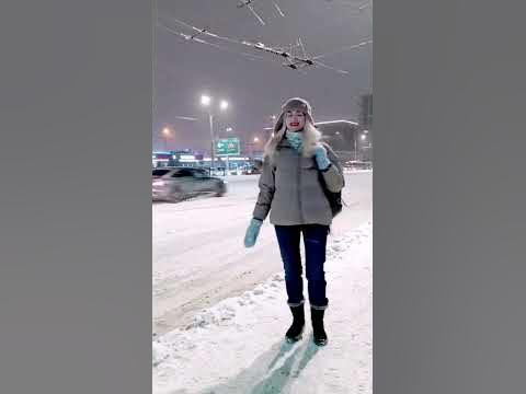а снежинки летят - YouTube