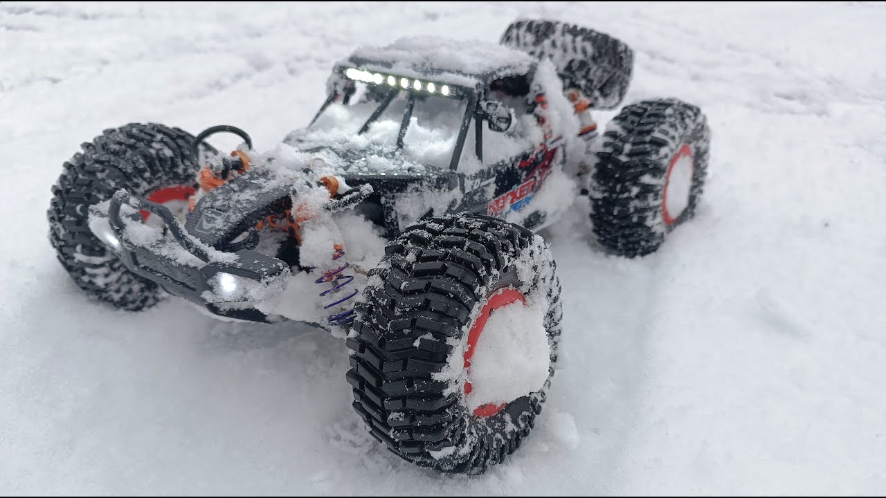 Тест драйв баггі по снігу ZD Racing DBX-10 - YouTube