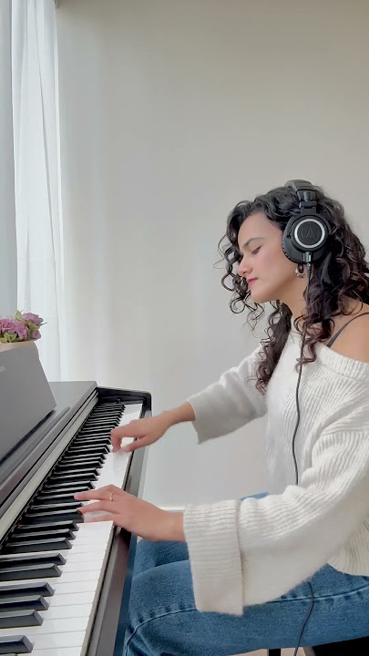 Meri Mehbooba | Pardes | Alka Yagnik | Kumar Sanu | SRK | Piano Cover | Shubhashree #youtubeshorts