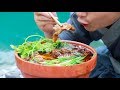 A delicious food from Sichuan，Scented and spicy，Boiled beef。(水煮牛肉，正宗川味的巅峰味道)