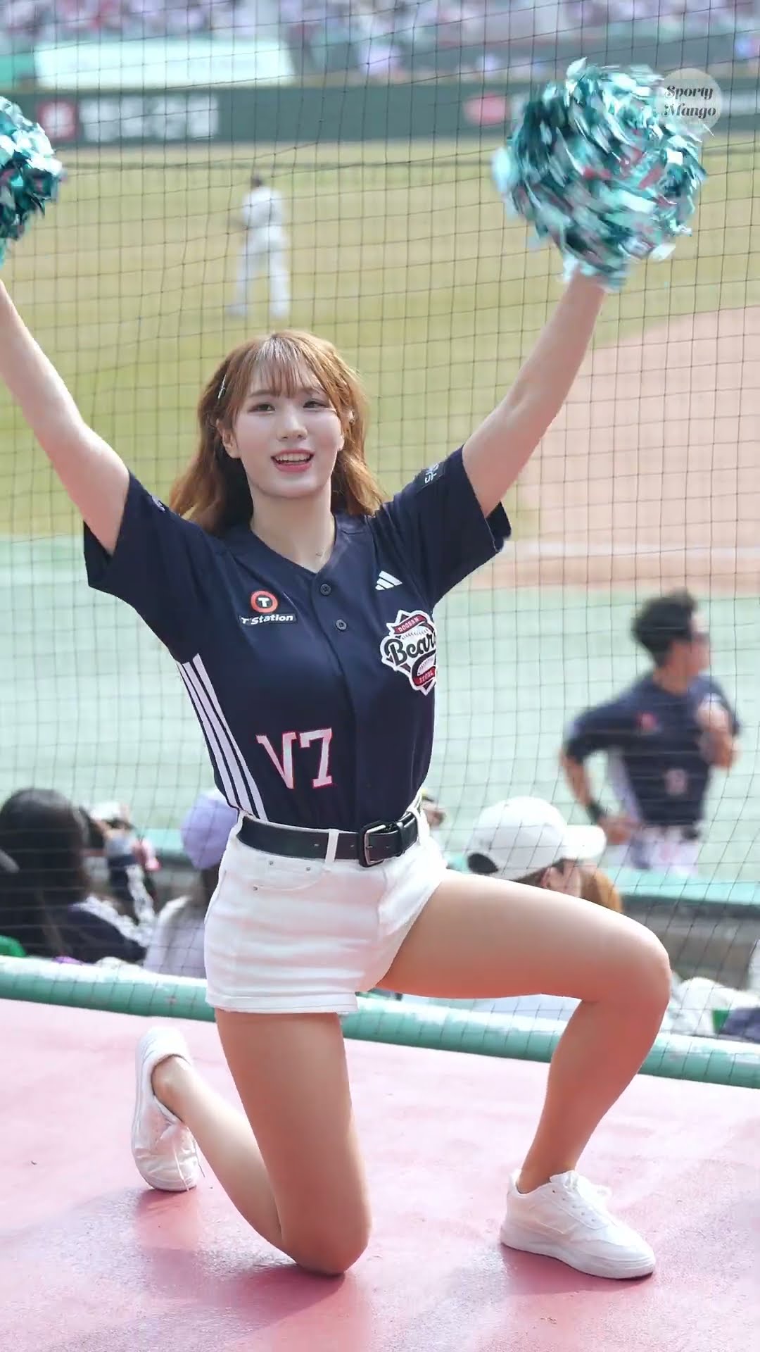 미소가 좋은  정다혜 치어리더 아파트 아파트