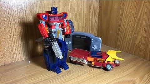 Transformers SHORTS VOL. 1: Director