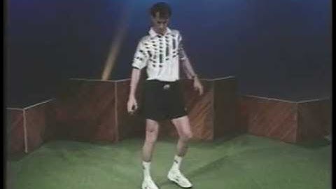 Footbag Lessons - Tricks of the Trade #13 - Neck Catch