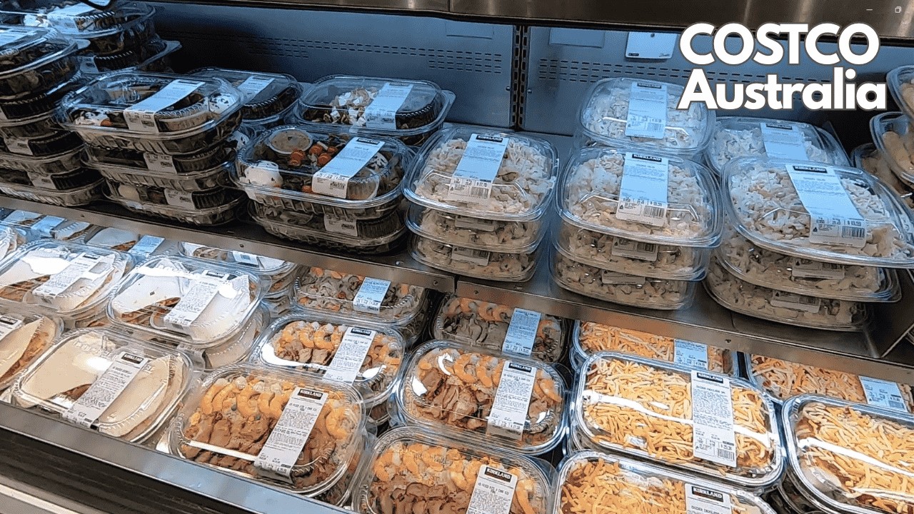 ⁣Shopping at COSTCO Australia - NEW Fried Rice Ready Meal - Easter Mini Cakes - Eggs - Rice