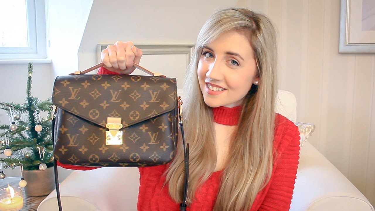 What's In My Bag, Feat. Louis Vuitton Pochette Metis! 