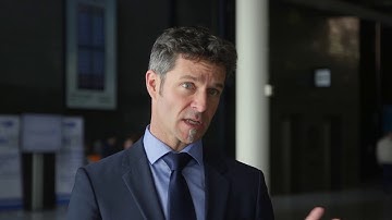 What are the limitations of magnetic resonance imaging (MRI) in prostate cancer diagnosis?