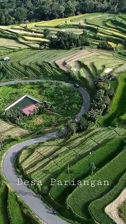 Desa Pariangan Batusangkar Sumatera Barat dinobatkan sebagai salah saru desa terindah di dunia