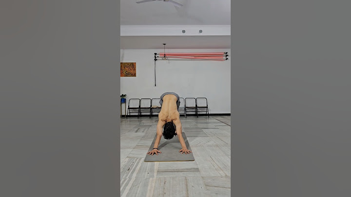 yoga Flow...#yoga #motivation #yogaroutine #yogaskills #yogaworkout #sports #yogainsipiration #yogae