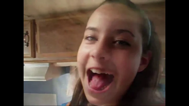 Victoria belching like a man