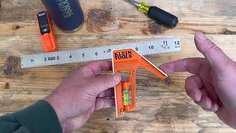 Features of the Klein Electricians Combo Square