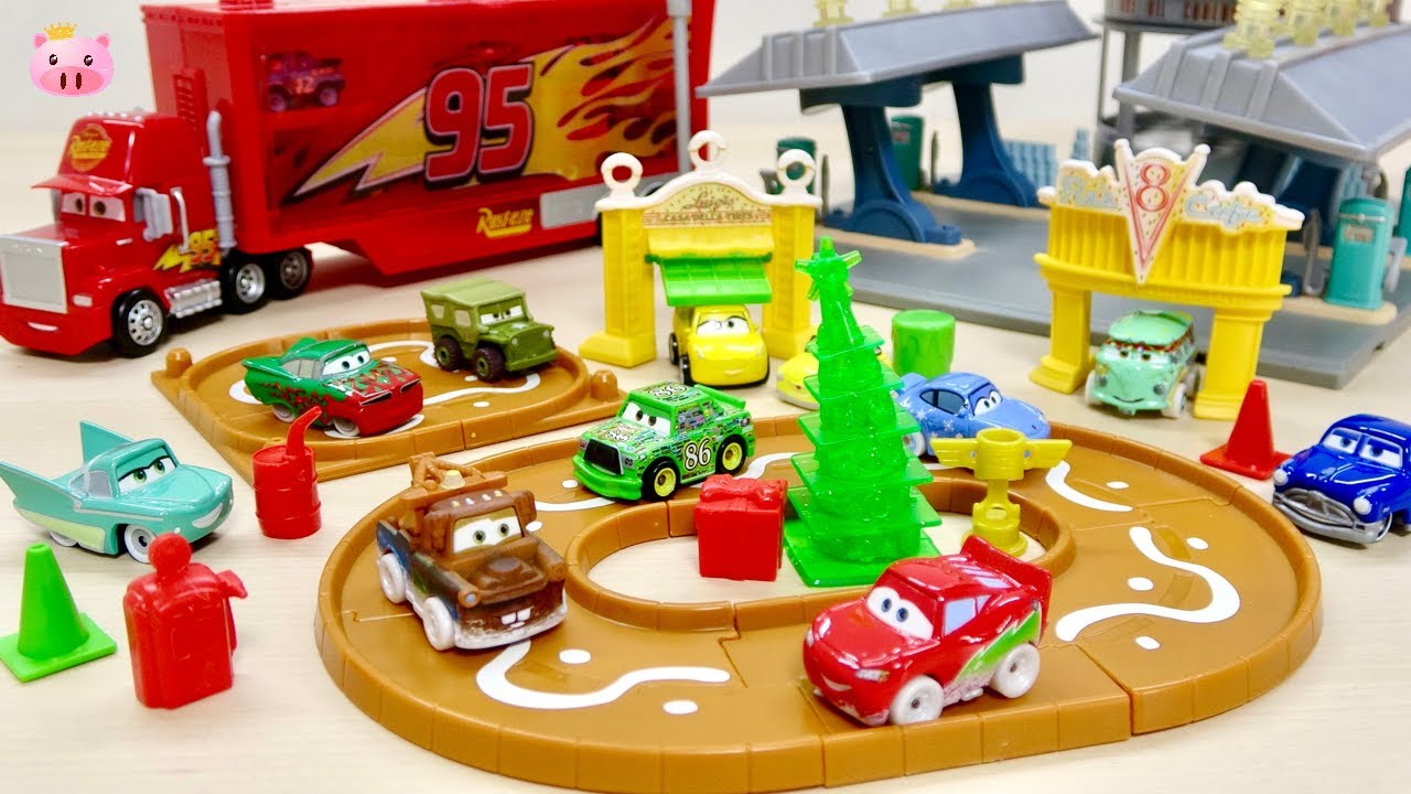 輸入品　Disney Pixar 24パーツ　カーズ　アドベントカレンダー Amazon.co.jp: タカラトミー ディズニー カーズ トミカ カーズ