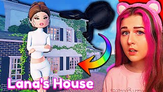Thumbnail for I Got INVITED To LANA'S HOUSE But She's NOT What She SEEMS... | ROBLOX Dress to Impress Roleplay