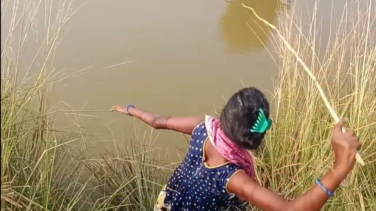 Bansi mein ham log machhali pakdata hai Fishing, bass fishing, fishing videos, bass fishing videos