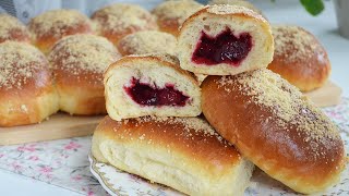 Сдобные пирожки с вишней и штрейзелем. Выпечка с вишней😍| pies with cherries and streusel