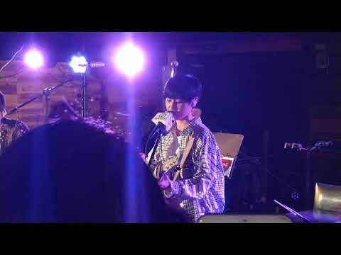 魏嘉瑩小地方演唱會12《他從不掙扎》 2020.10.15. 小地方展演空間