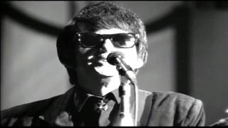 Roy Orbison - Only The Lonely A Black & White Night