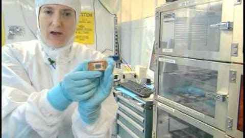 The XRS Microcalorimeters